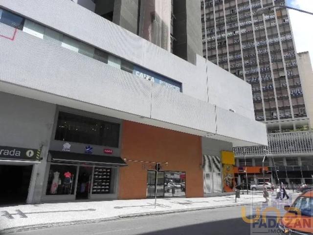 Apartamento na Vicente Machado Centro Curitiba PR, aluguel por R$ 2.600
