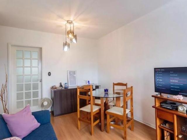 Apartamento na Vila Olímpia à venda