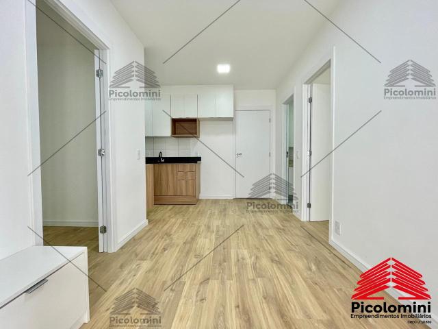 Apartamento na Vila Formosa, bem localizado, a 150m da Av. João Xlll, 40m2, vaga de garagem, planejados, Varanda, 2 dormitórios, condomínio completo