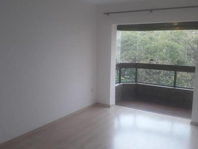 APARTAMENTO NA VILA INDIANA, BUTANTÃ, AO LADO DA USP !