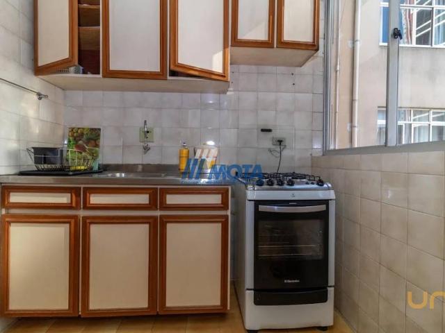 Apartamento na Visconde de Nacar Centro Curitiba PR, aluguel por R$ 2.800
