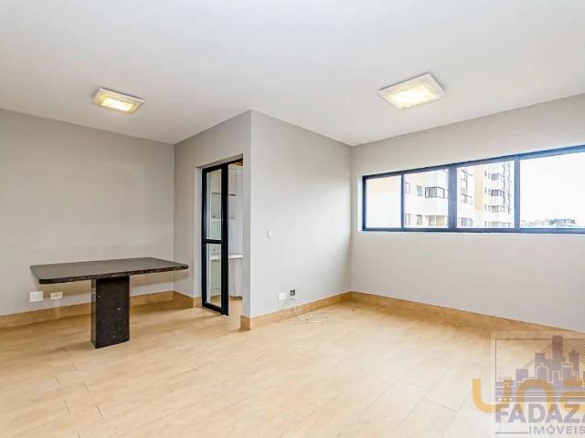 Apartamento na Água Verde Água Verde Curitiba PR, aluguel por R$ 5.500