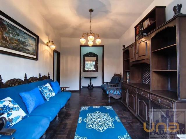 Apartamento na Alfredo Bufren Centro Curitiba PR, aluguel por R$ 2.100