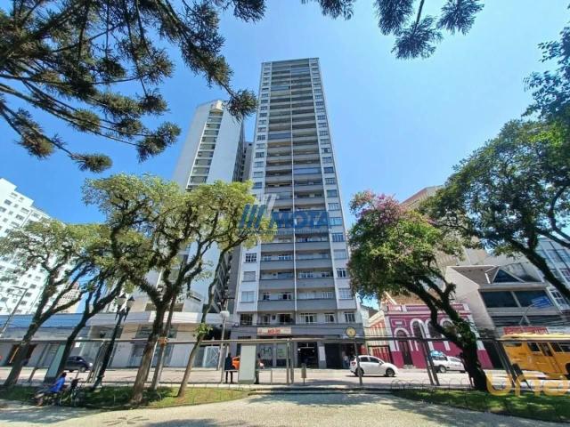 Apartamento na Alfredo Bufren Centro Curitiba PR, aluguel por R$ 2.600