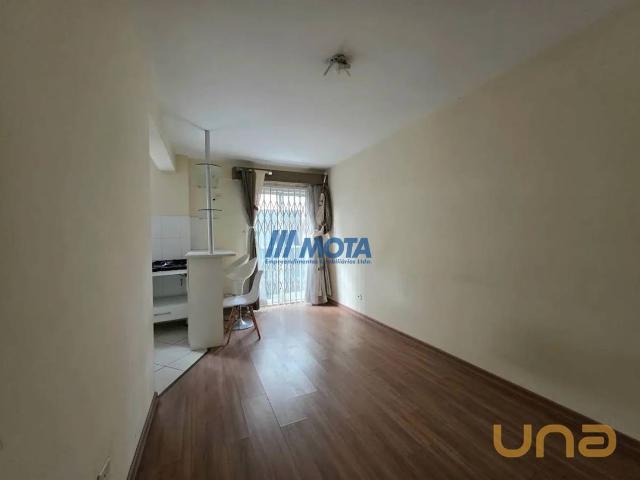 Apartamento na Arion Niepce da Silva Portão Curitiba PR, aluguel por R$ 1.700