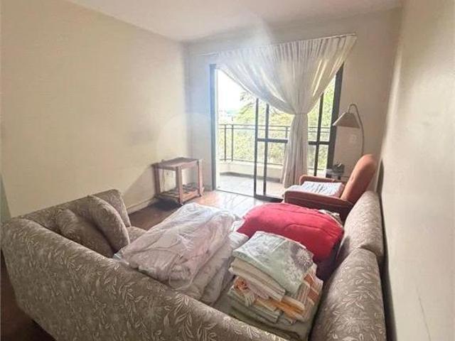 APARTAMENTO NA AV BRAZ LEME / 3 DORMS SENDO 1 SUÍTE / ARMÁRIOS PLANEJADOS NOS QUARTOS/ COZINHA AMPLA