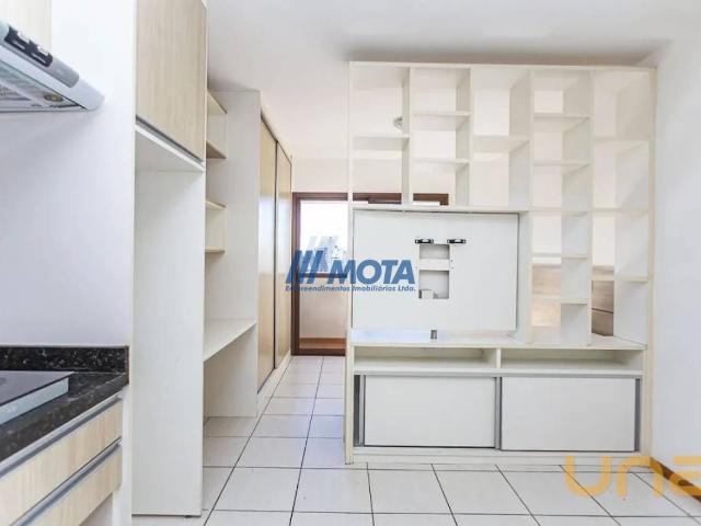 Apartamento na Barão do Rio Branco Centro Curitiba PR, aluguel por R$ 1.800