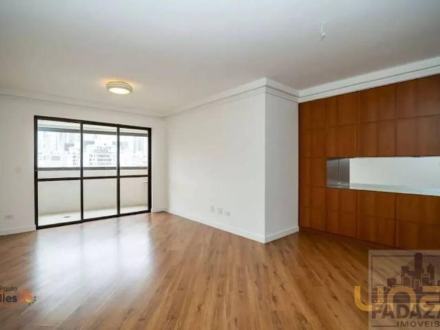 Apartamento na Bento Viana Água Verde Curitiba PR, aluguel por R$ 4.550