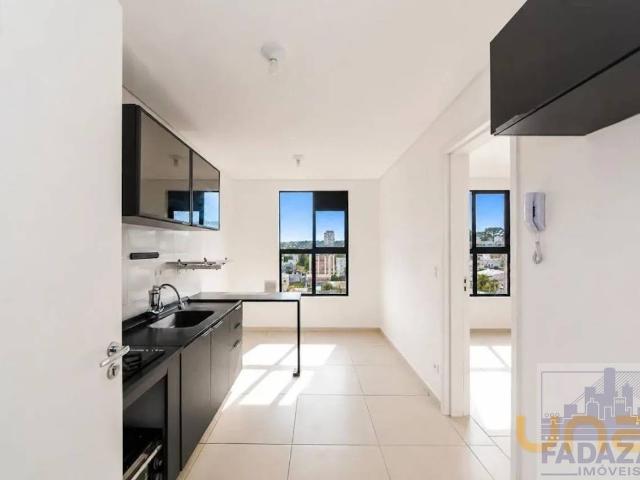 Apartamento na Brasílio Bacellar Filho Tingui Curitiba PR, aluguel por R$ 1.900