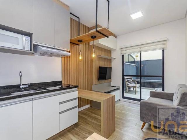 Apartamento na Brigadeiro Franco Mercês Curitiba PR, aluguel por R$ 2.700