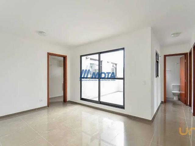 Apartamento na Capiberibe Santa Quitéria Curitiba PR, aluguel por R$ 2.750