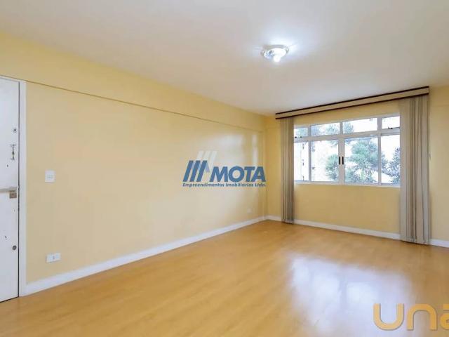 Apartamento na Deputado Mário de Barros Juvevê Curitiba PR, aluguel por R$ 2.800