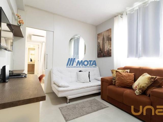 Apartamento na Desembargador Ermelino de Leão Centro Curitiba PR, aluguel por R$ 2.400