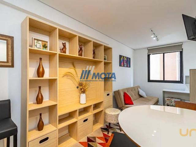 Apartamento na Doutor Faivre Centro Curitiba PR, aluguel por R$ 1.750