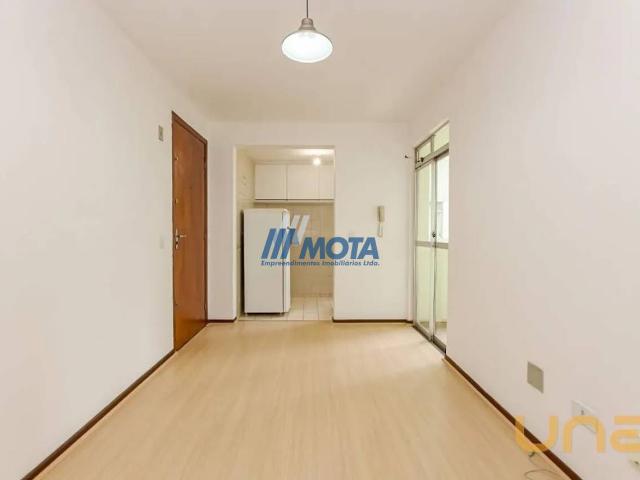Apartamento na Doutor Manoel Pedro Cabral Curitiba PR, aluguel por R$ 1.800