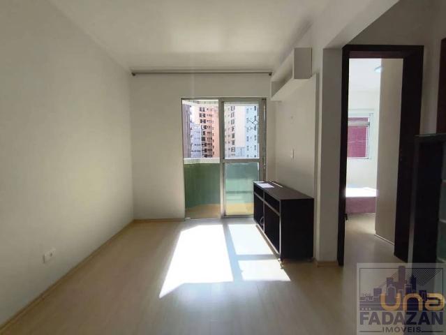 Apartamento na Doutor Pedrosa Centro Curitiba PR, aluguel por R$ 2.200