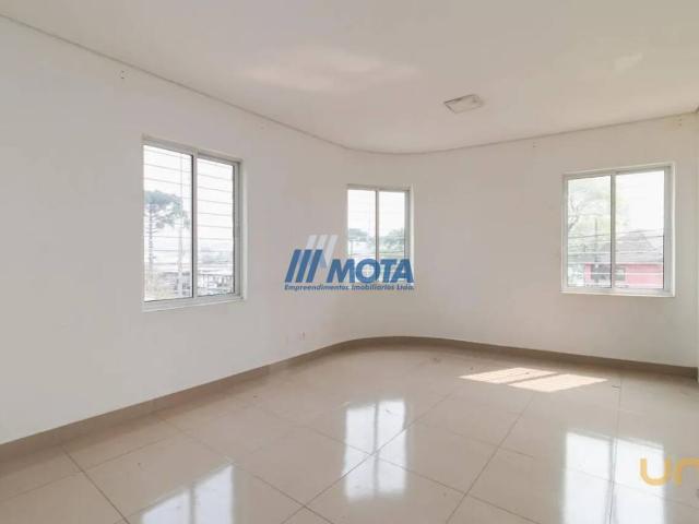 Apartamento na Doutor Roberto Barrozo São Francisco Curitiba PR, aluguel por R$ 3.100