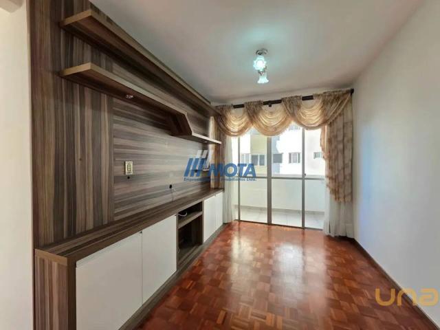 Apartamento na Engenheiro Niepce da Silva Portão Curitiba PR, aluguel por R$ 2.800