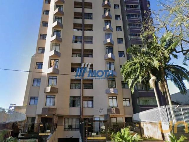 Apartamento na Estados Unidos Bacacheri Curitiba PR, aluguel por R$ 3.500