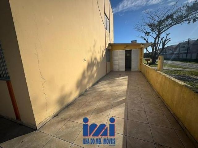 Apartamento na faixa do mar a venda em Pontal