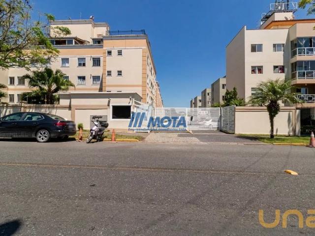 Apartamento na Frei Gaspar Madre de Deus Novo Mundo Curitiba PR, aluguel por R$ 2.250