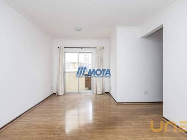 Apartamento na Gabriela Mistral Ahú Curitiba PR, aluguel por R$ 2.650