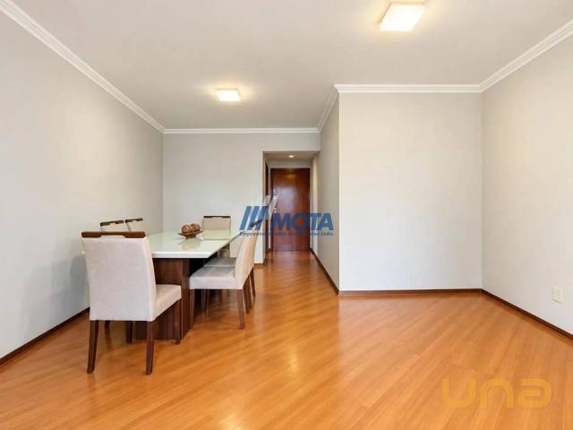 Apartamento na Governador Agamenon Magalhães Cristo Rei Curitiba PR, aluguel por R$ 2.950