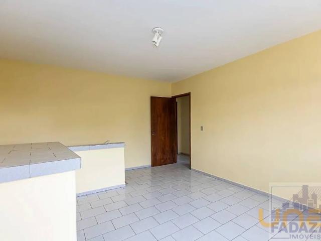 Apartamento na Guilherme Nunes Nogueira Cajuru Curitiba PR, aluguel por R$ 2.000