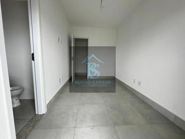 Apartamento na Guilhermina para venda