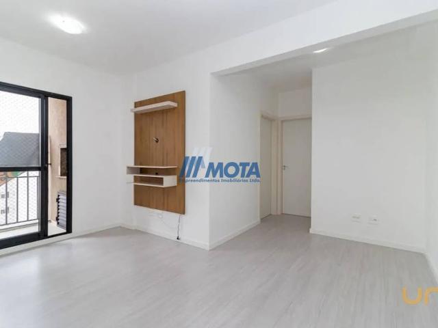 Apartamento na Ildefonso Stockler de Franca Novo Mundo Curitiba PR, aluguel por R$ 2.450
