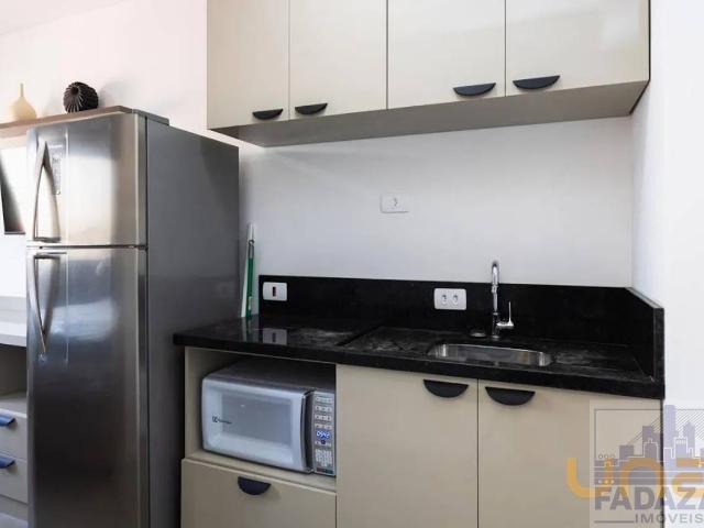 Apartamento na Ildefonso Stockler de Franca Novo Mundo Curitiba PR, aluguel por R$ 2.300