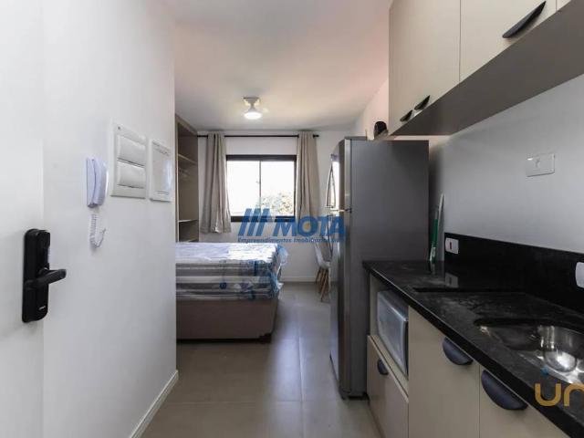 Apartamento na Ildefonso Stockler de Franca Novo Mundo Curitiba PR, aluguel por R$ 3.100