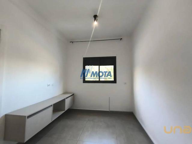 Apartamento na Itajubá Portão Curitiba PR, aluguel por R$ 1.800