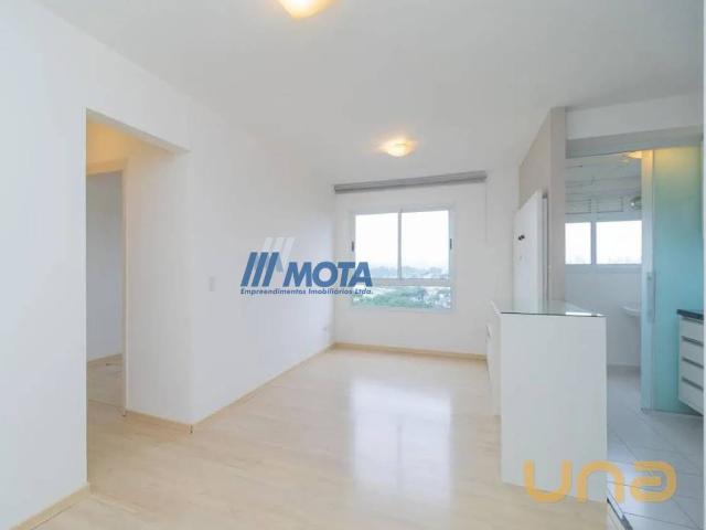 Apartamento na João Alencar Guimarães Campo Comprido Curitiba PR, aluguel por R$ 2.600