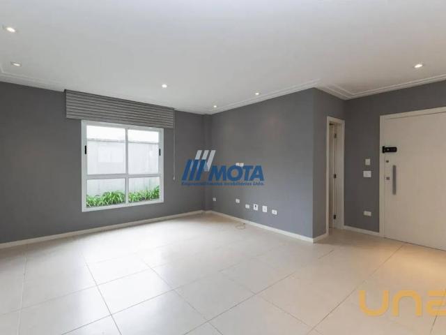 Apartamento na João Américo de Oliveira Cabral Curitiba PR, aluguel por R$ 5.990