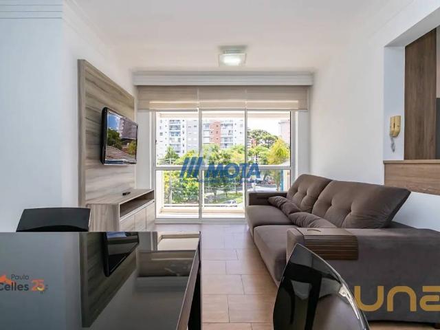 Apartamento na João Rodolfo Schlenker Água Verde Curitiba PR, aluguel por R$ 3.100