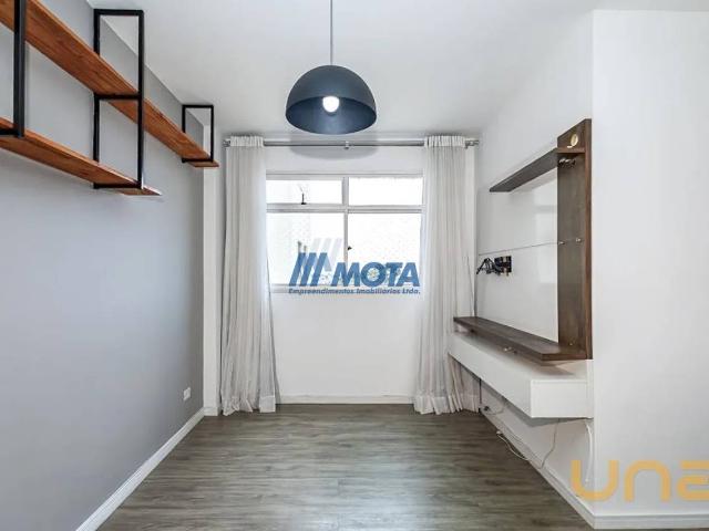 Apartamento na José Palu Novo Mundo Curitiba PR, aluguel por R$ 2.300