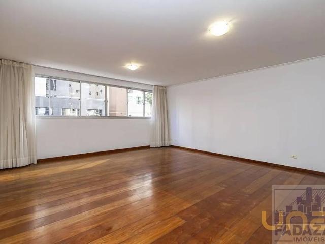 Apartamento na Lange Água Verde Curitiba PR, aluguel por R$ 4.500