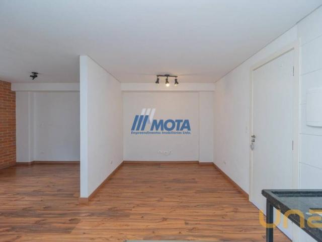 Apartamento na Lourenço Bizinelli Campo Comprido Curitiba PR, aluguel por R$ 1.500