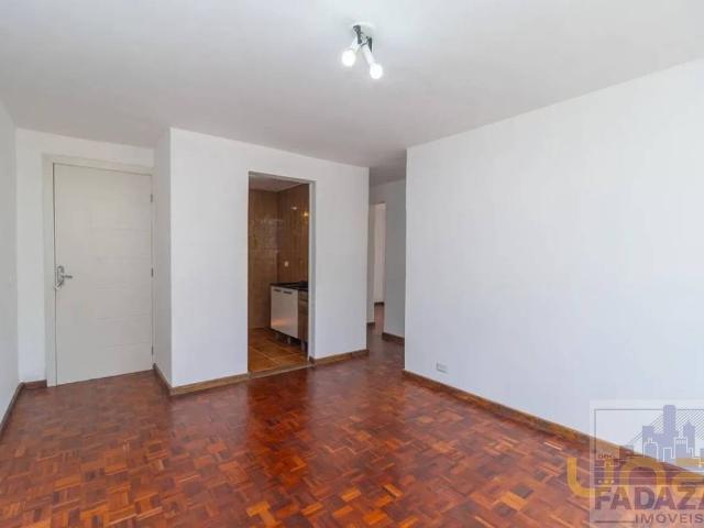 Apartamento na Luiz Ronaldo Canalli Campo Comprido Curitiba PR, aluguel por R$ 1.600