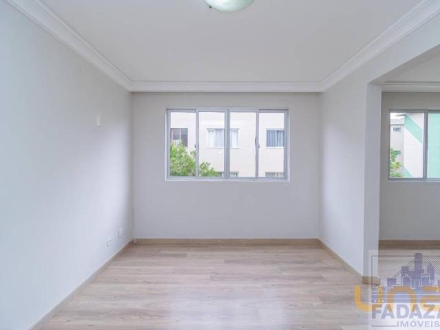 Apartamento na Luiz Ronaldo Canalli Campo Comprido Curitiba PR, aluguel por R$ 1.600