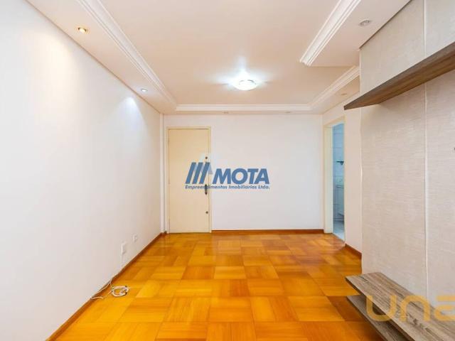 Apartamento na Maranhão Portão Curitiba PR, aluguel por R$ 2.500