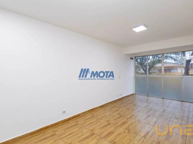 Apartamento na Marcelino Nogueira Bacacheri Curitiba PR, aluguel por R$ 2.300