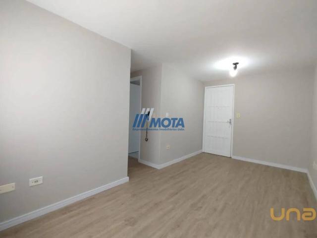 Apartamento na Miguel Abrão Portão Curitiba PR, aluguel por R$ 1.900