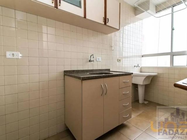 Apartamento na Nilo Cairo Centro Curitiba PR, aluguel por R$ 1.500