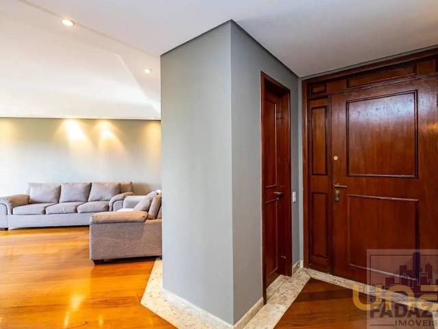 Apartamento na Padre Agostinho Mercês Curitiba PR, aluguel por R$ 5.900