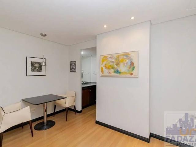 Apartamento na Padre Anchieta Bigorrilho Curitiba PR, à venda por R$ 356.000 ou aluguel por R$ 1.950