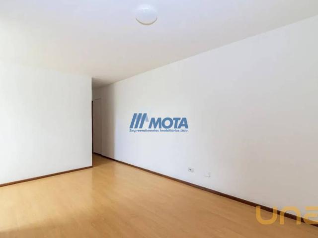 Apartamento na Padre Dehon Hauer Curitiba PR, aluguel por R$ 2.300