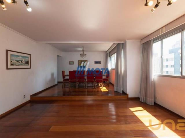 Apartamento na Pasteur Batel Curitiba PR, aluguel por R$ 4.500