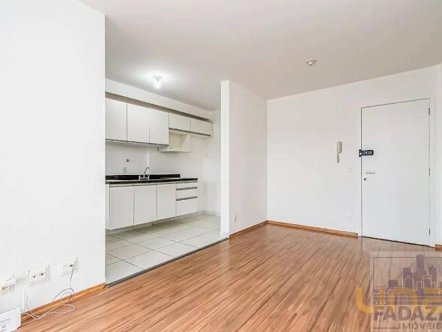 Apartamento na Paulo Ziliotto Campina do Siqueira Curitiba PR, aluguel por R$ 3.700